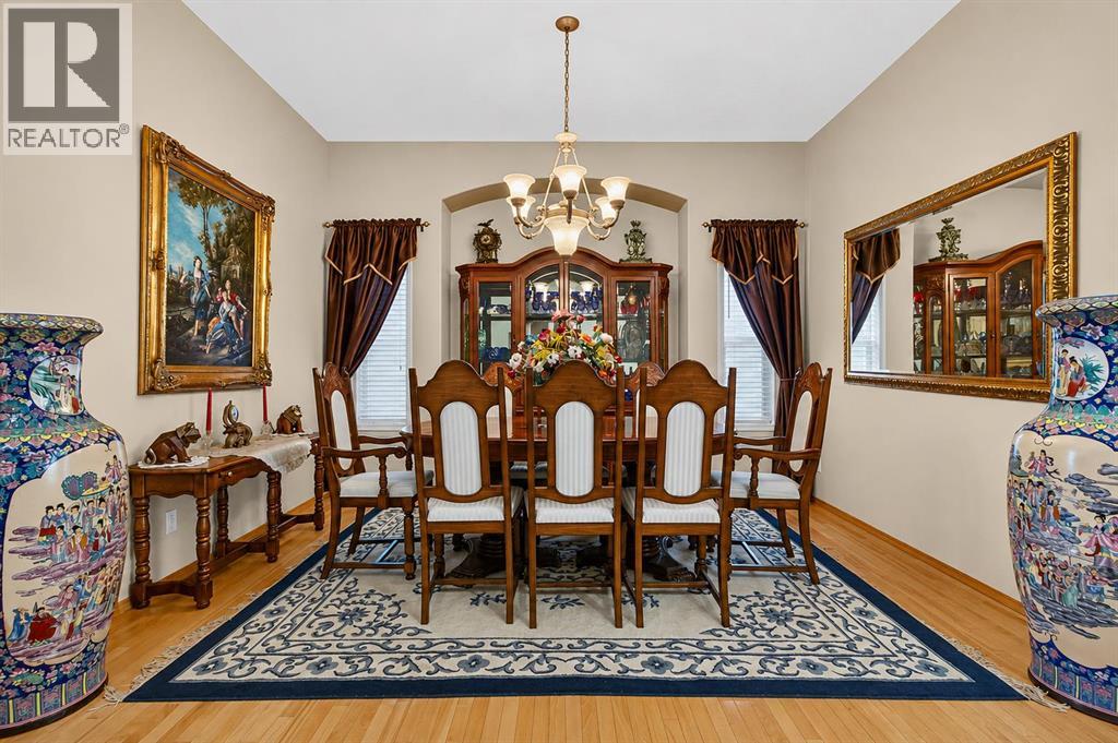 44 Strathlea Close SW