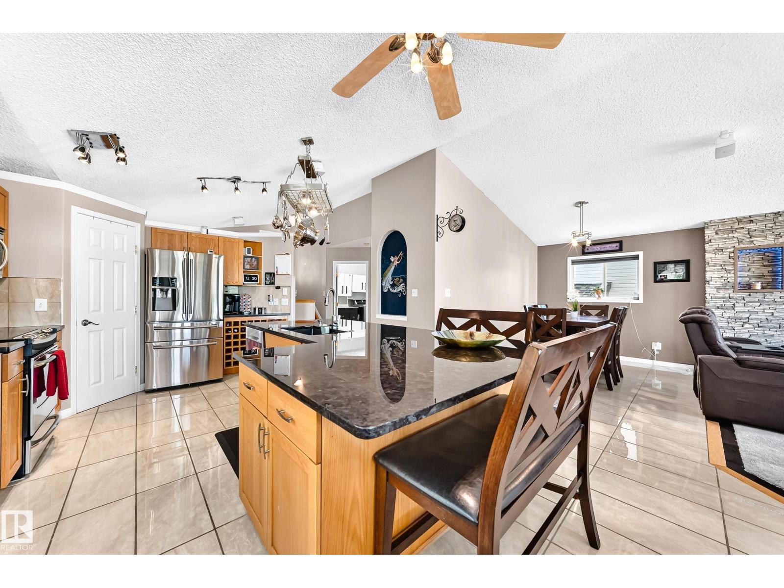 168 FOXHAVEN PL