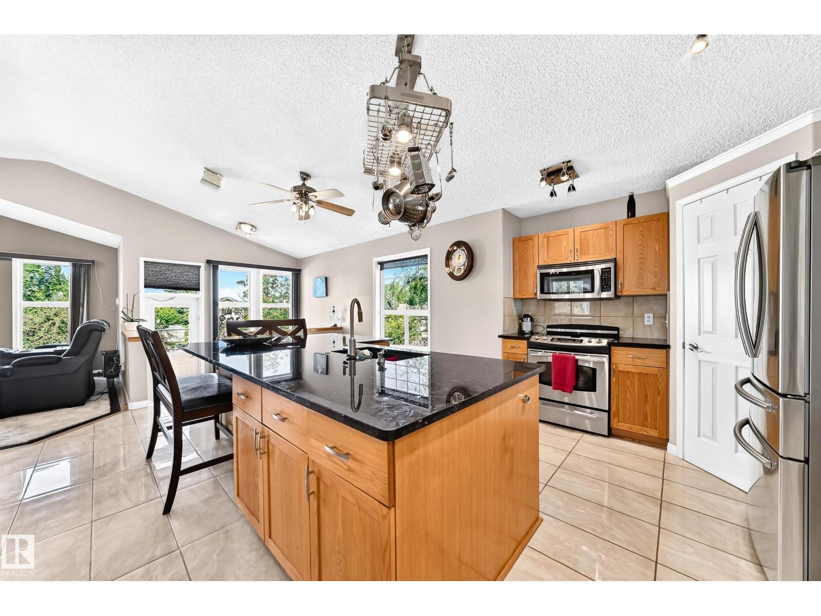 168 FOXHAVEN PL