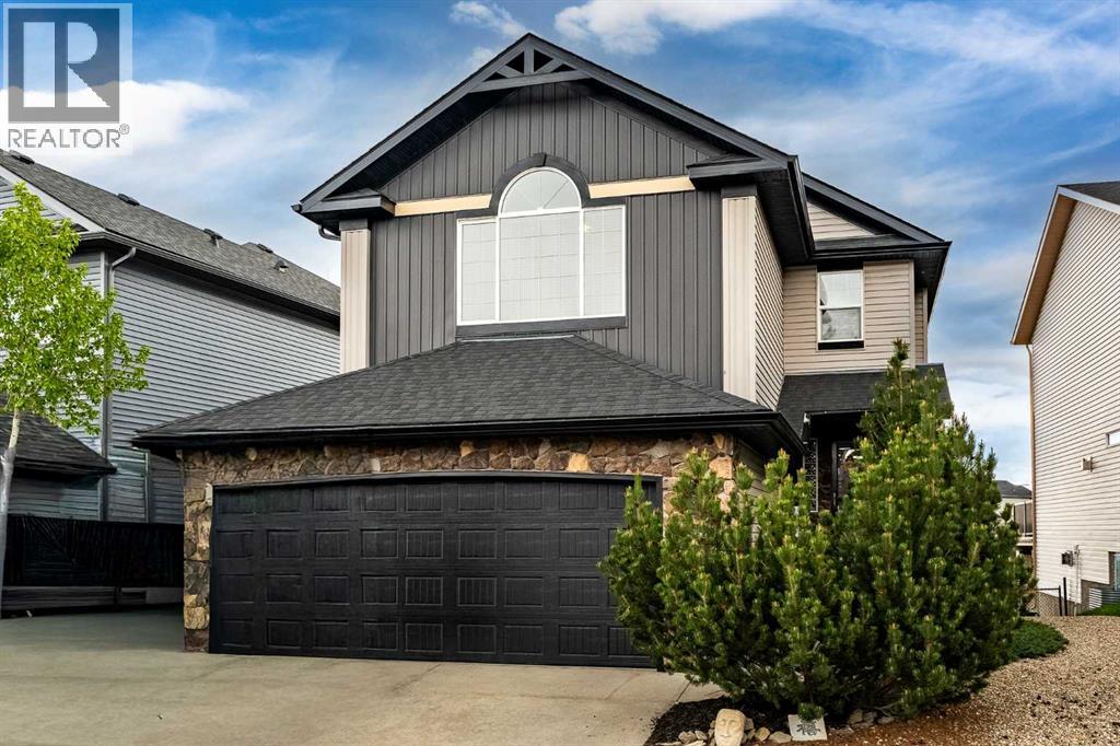 276 Kincora Heights NW