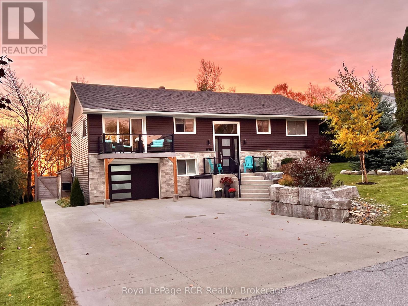251 PEARSON STREET