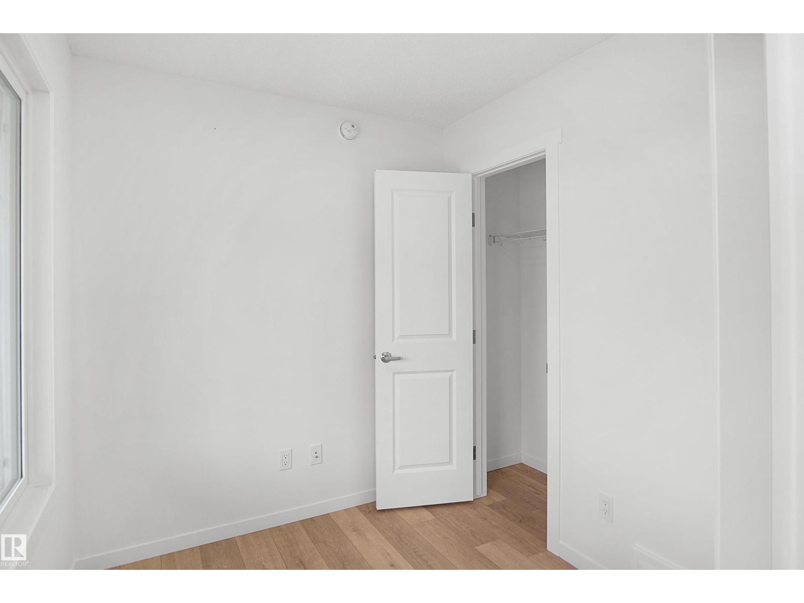 5174 RIVER'S EDGE WY NW