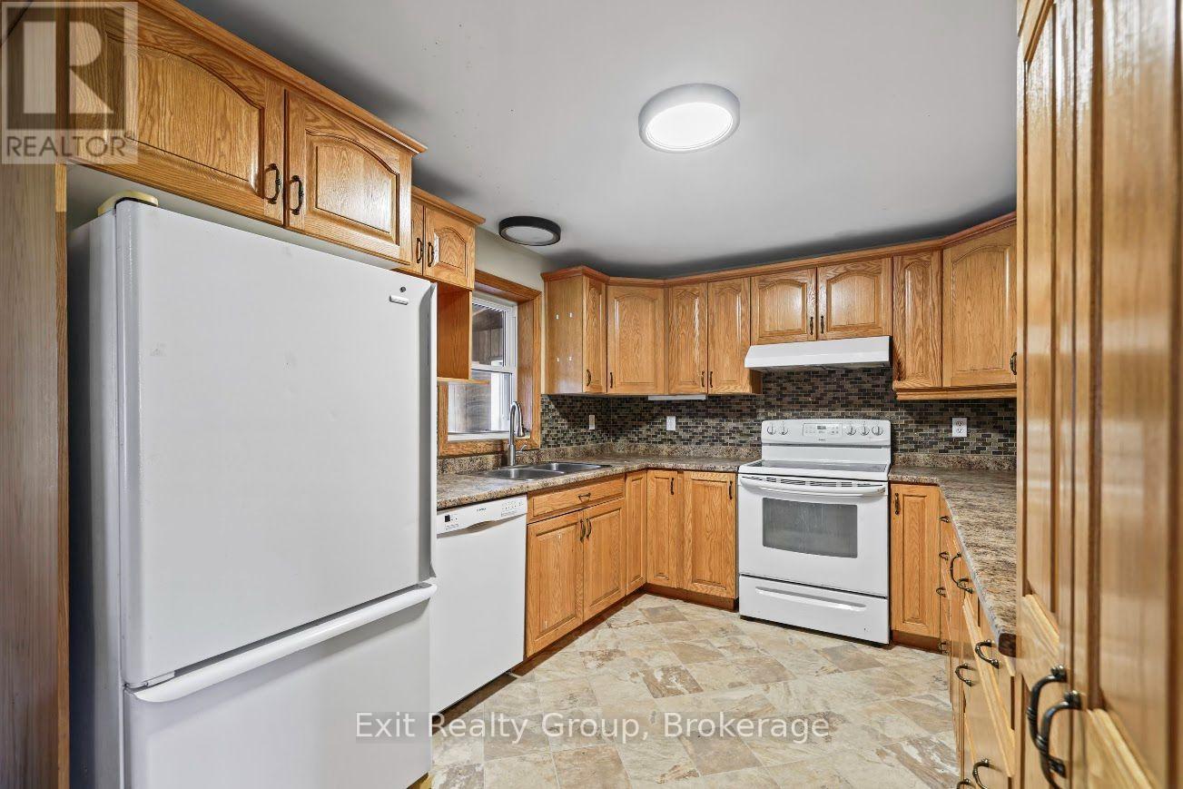 2343 UPPER FLINTON ROAD - Photo 3