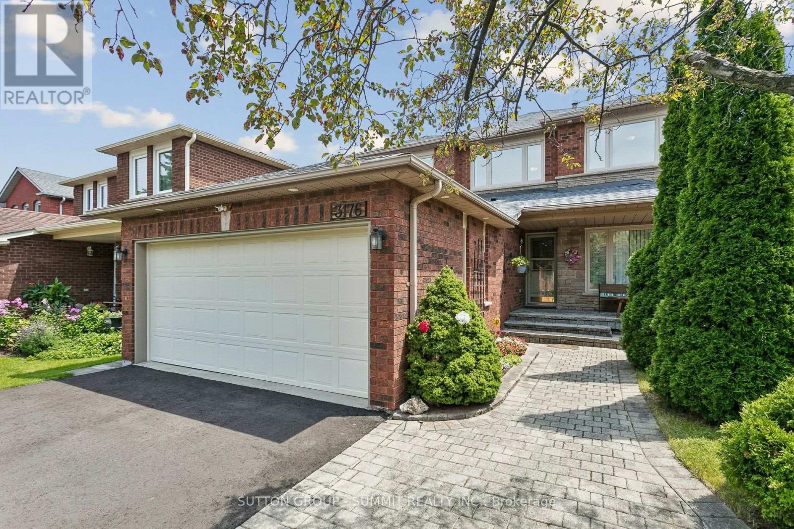 3176 DOVETAIL MEWS