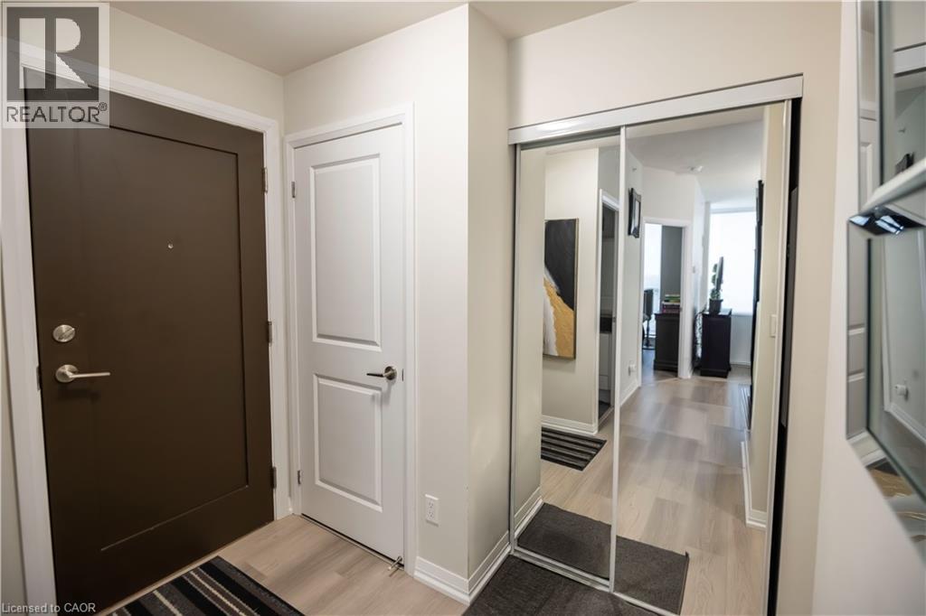 75 EGLINTON Avenue W Unit# 1601
