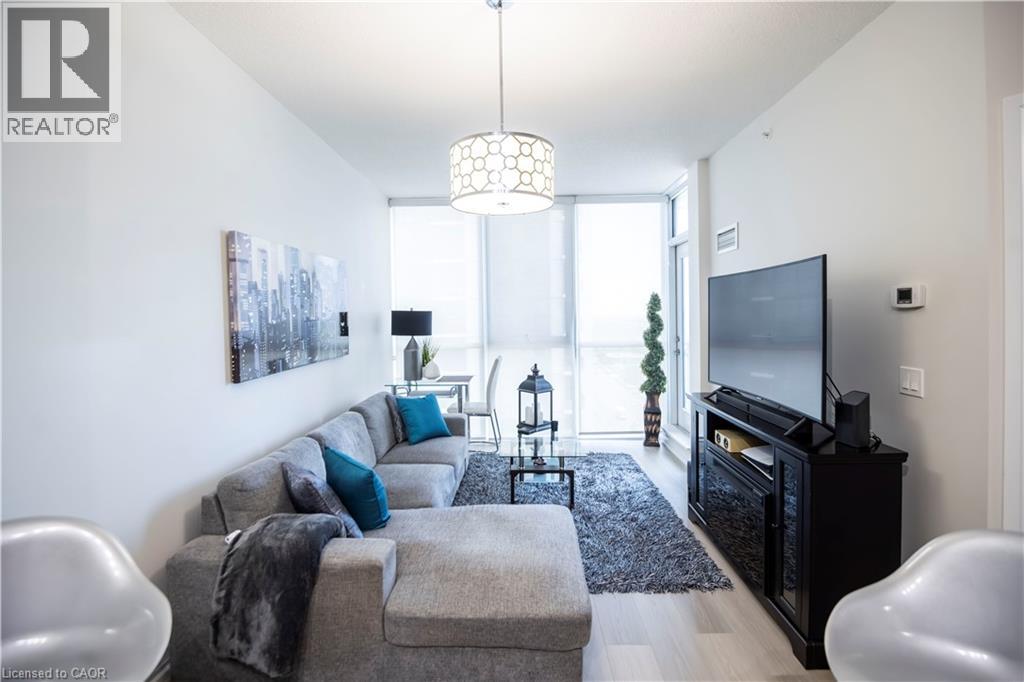 75 EGLINTON Avenue W Unit# 1601