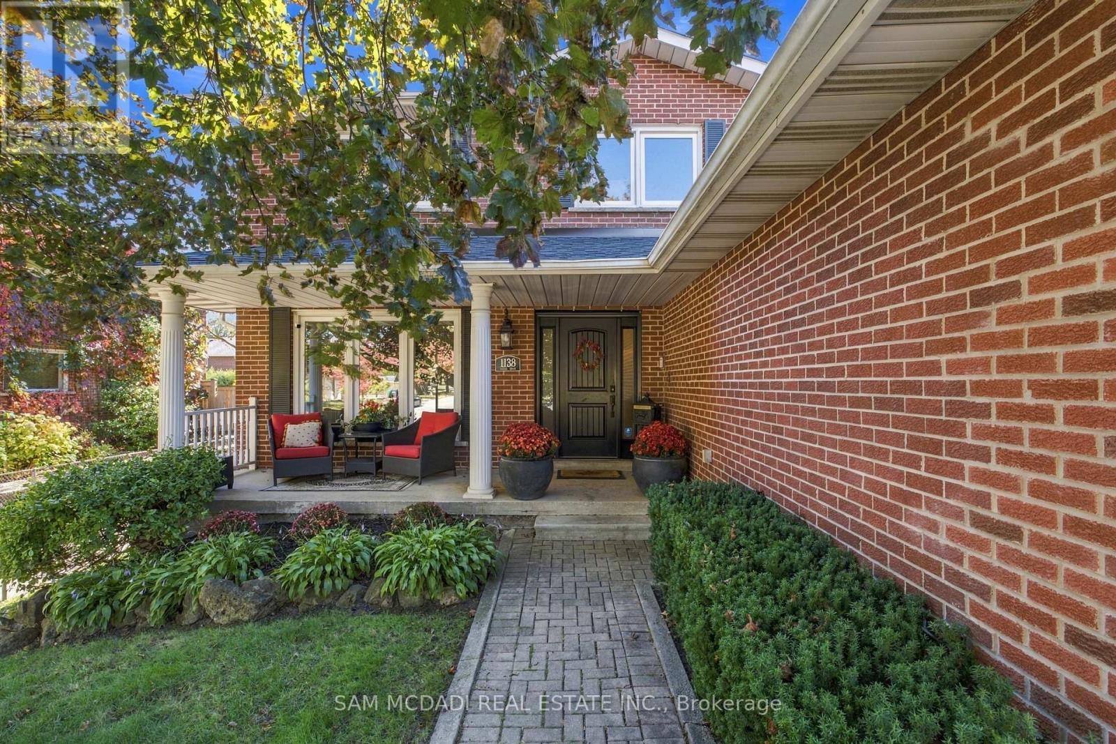1138 VANIER DRIVE