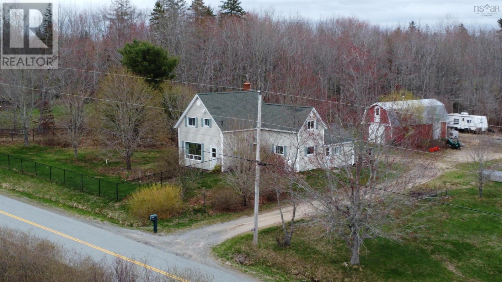 700 Farmington Road