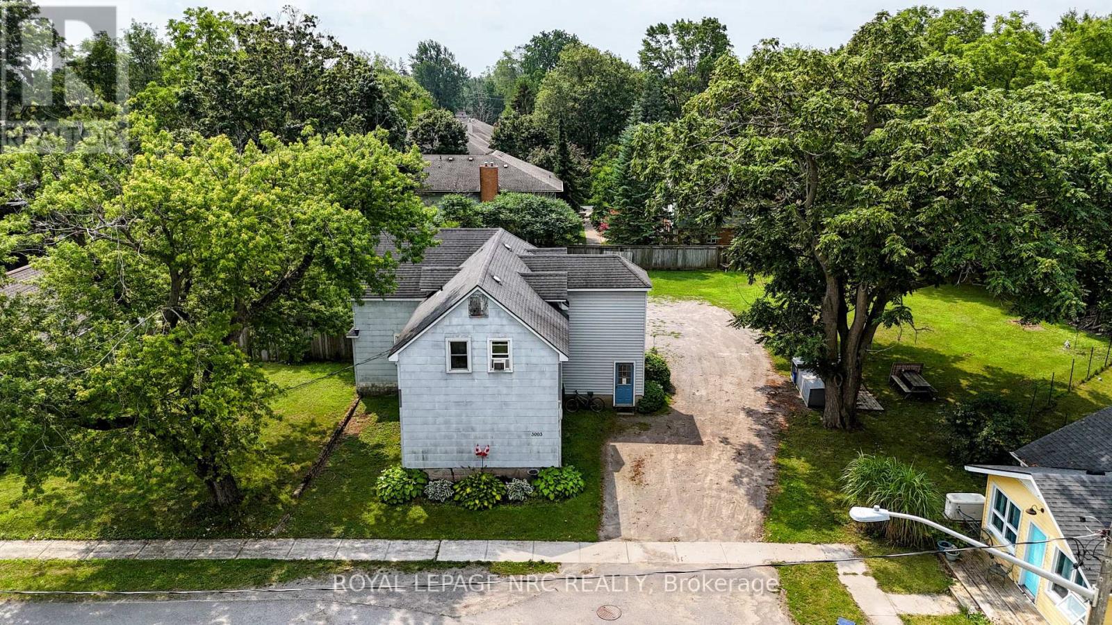3993 WELLINGTON COURT