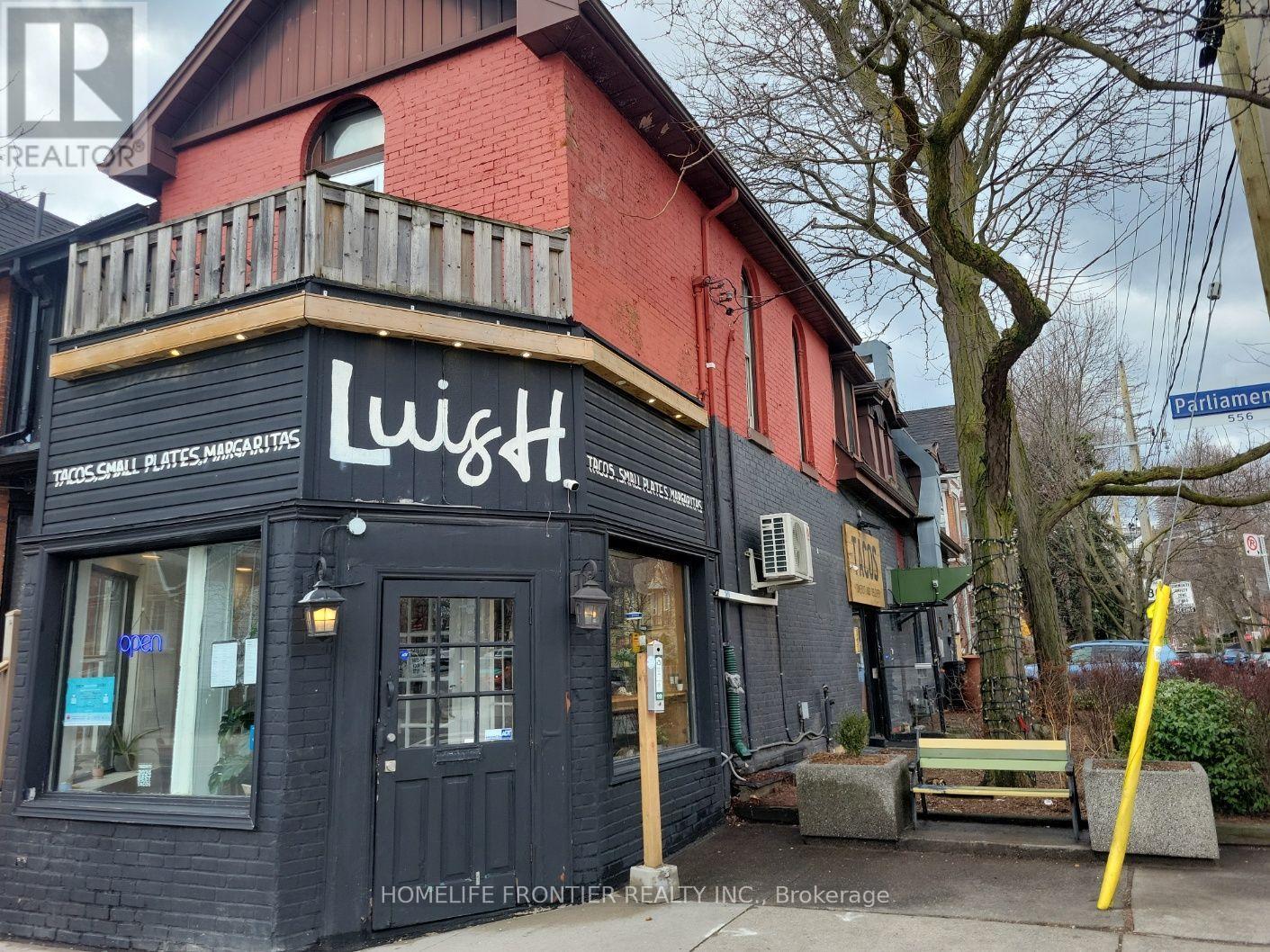 556 PARLIAMENT STREET