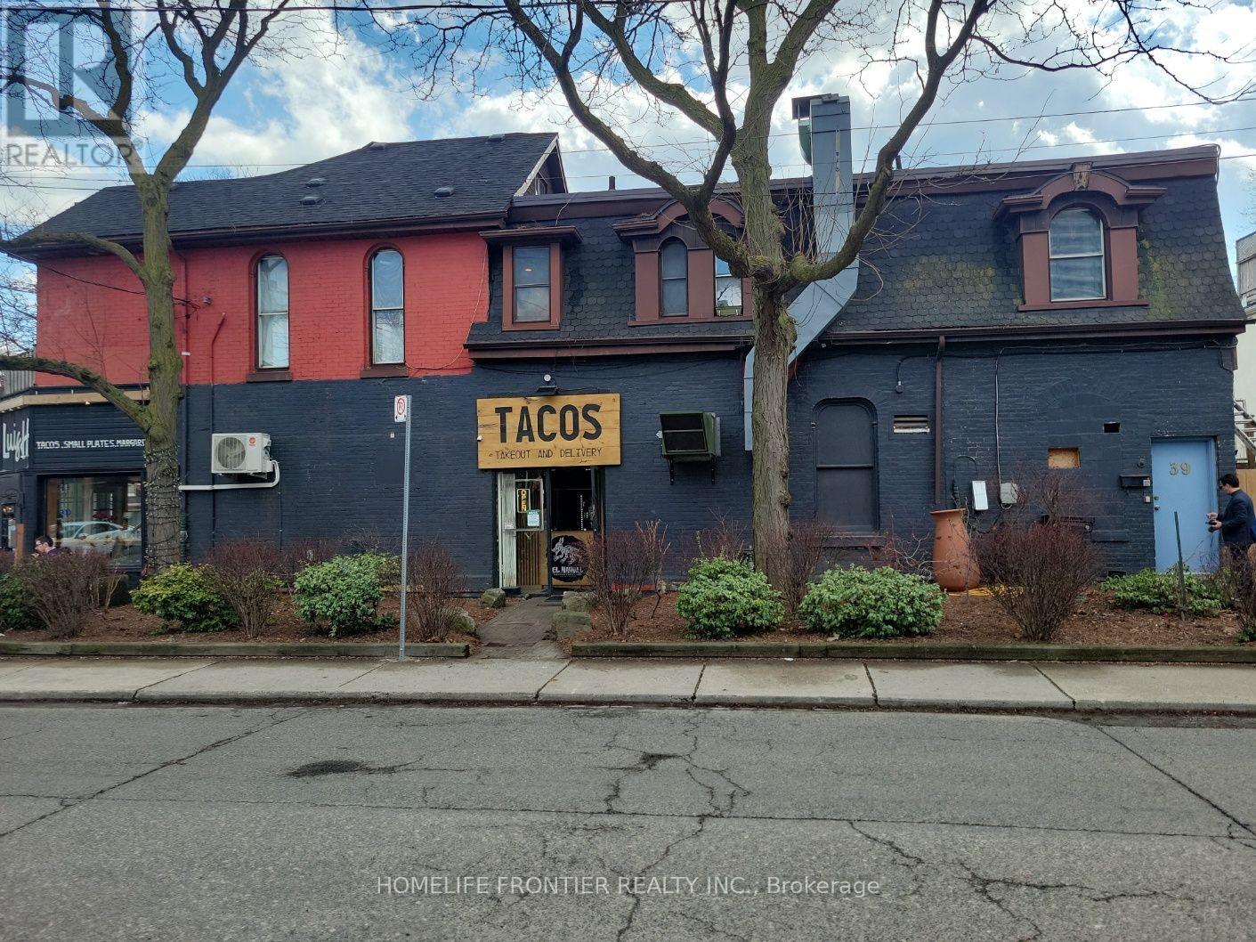 556 PARLIAMENT STREET