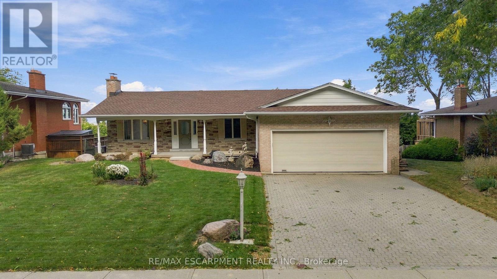 26 LESLIE DRIVE