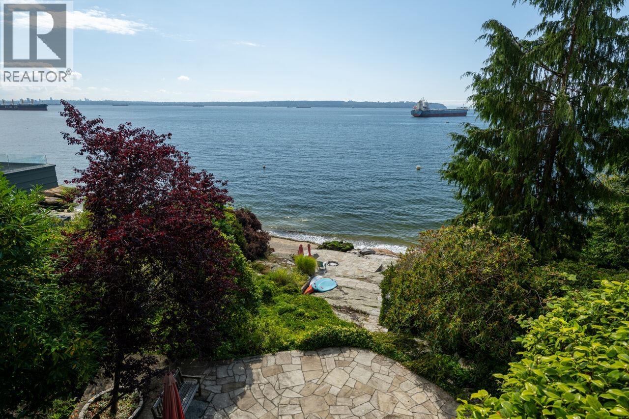 4052 MARINE DRIVE