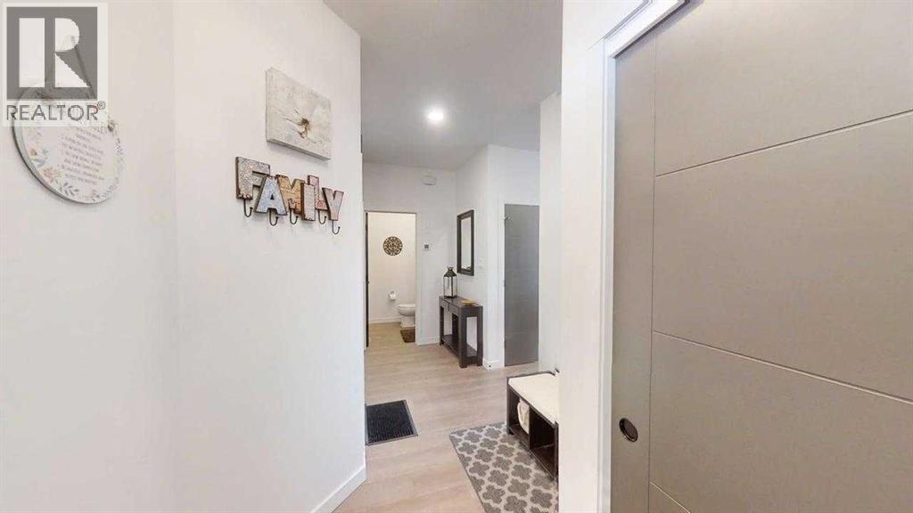 1219 Pacific Circle W