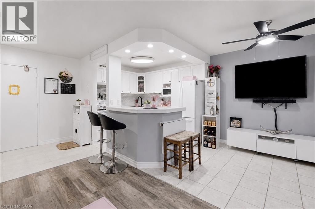 264 OAKDALE Avenue Unit# 308