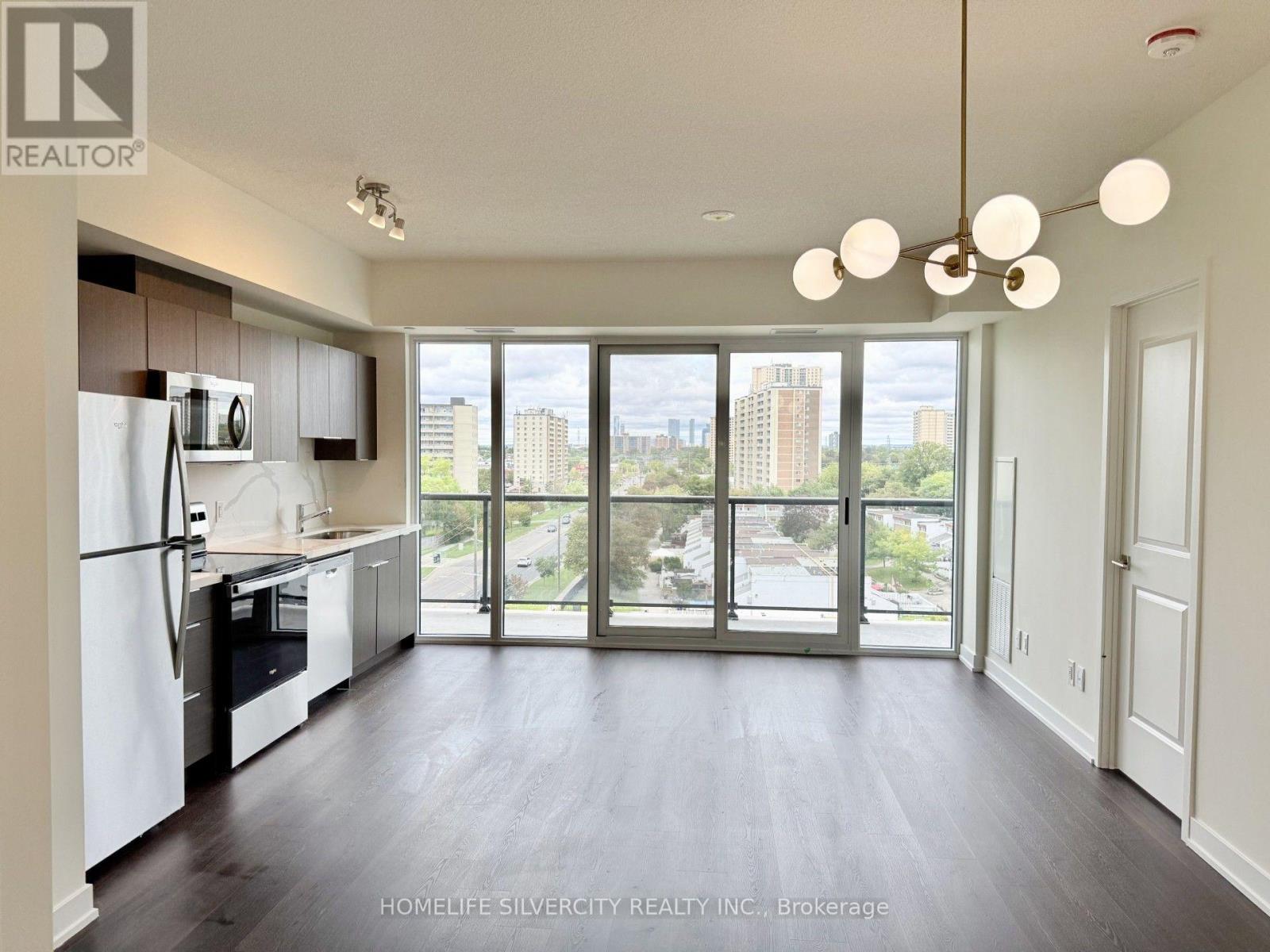 716 - 2825 JANE STREET