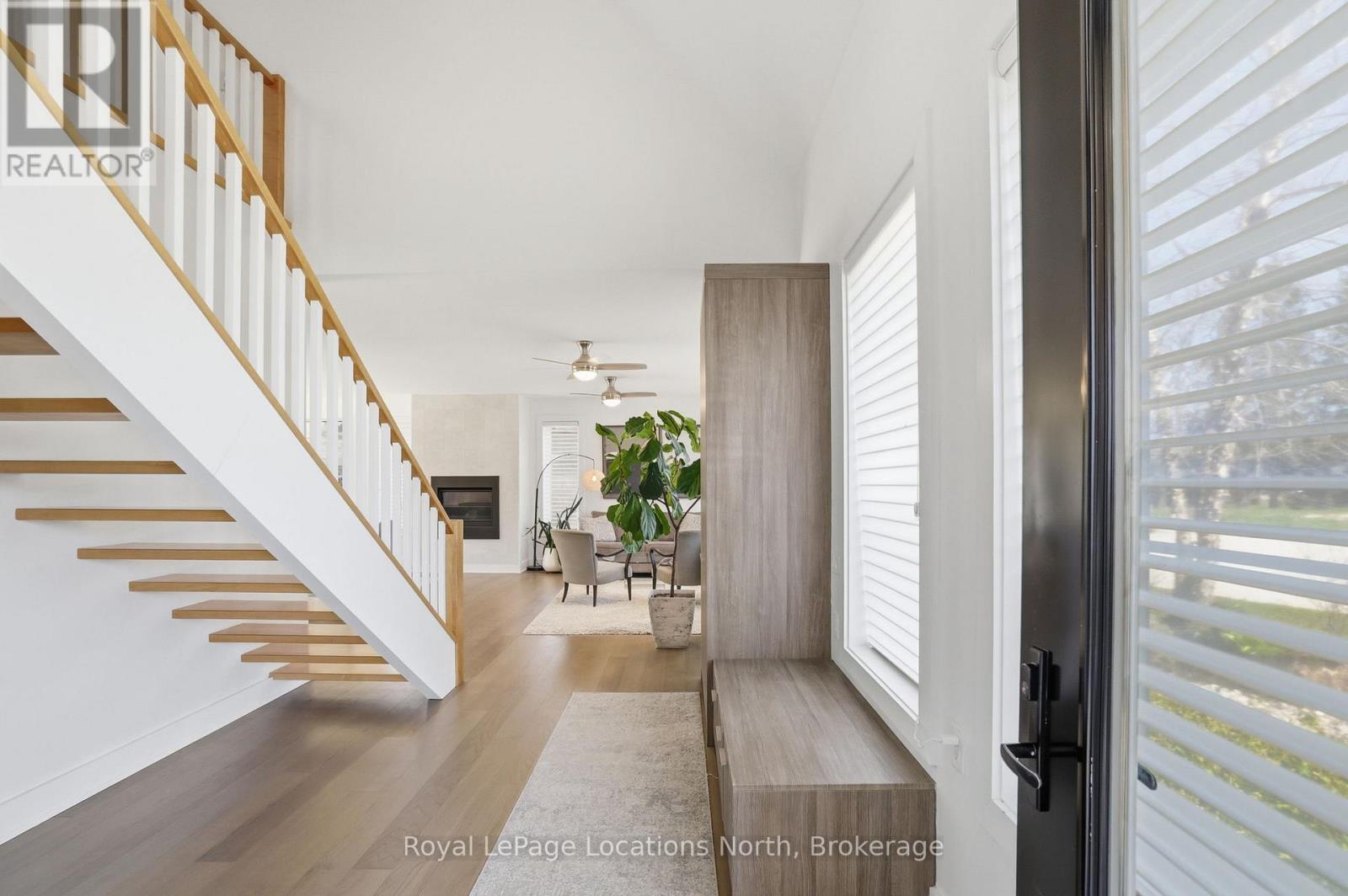 66 GORDON CRESCENT
