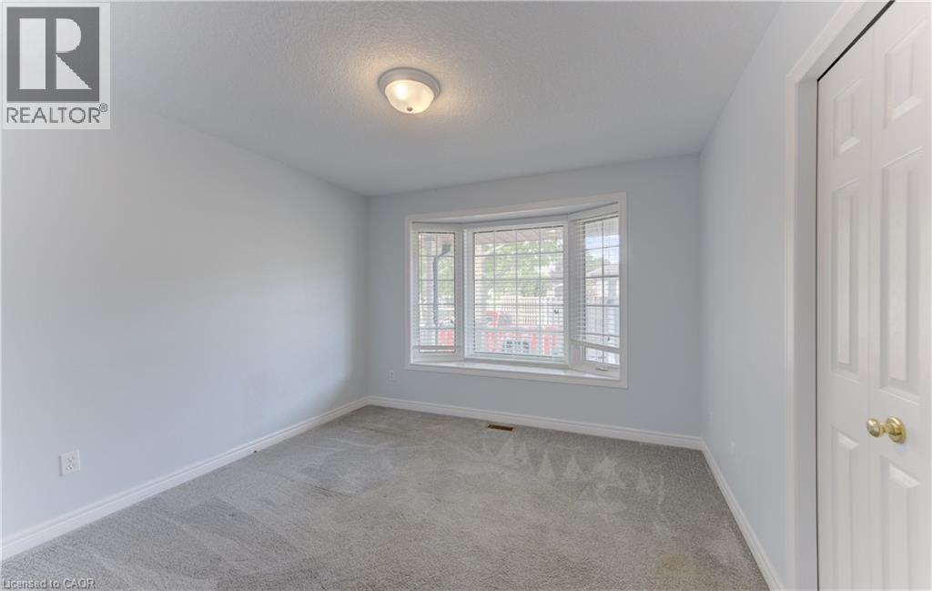 25 BANKSIDE Drive Unit# 2