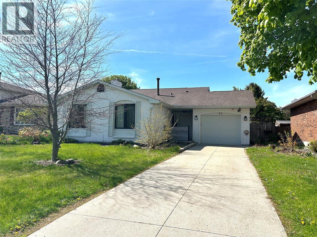 25 DURCO AVENUE