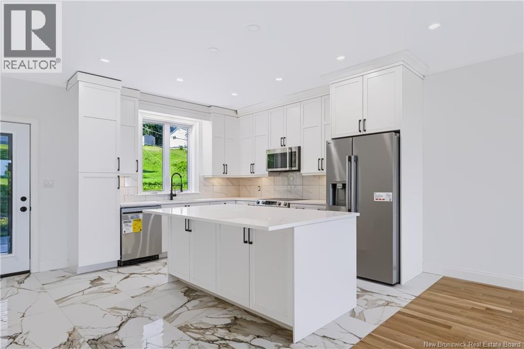 16 Mayflower Street - Photo 2