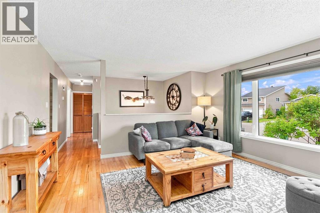 110 Becker Crescent