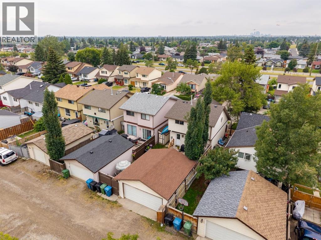 283 Abinger Crescent NE