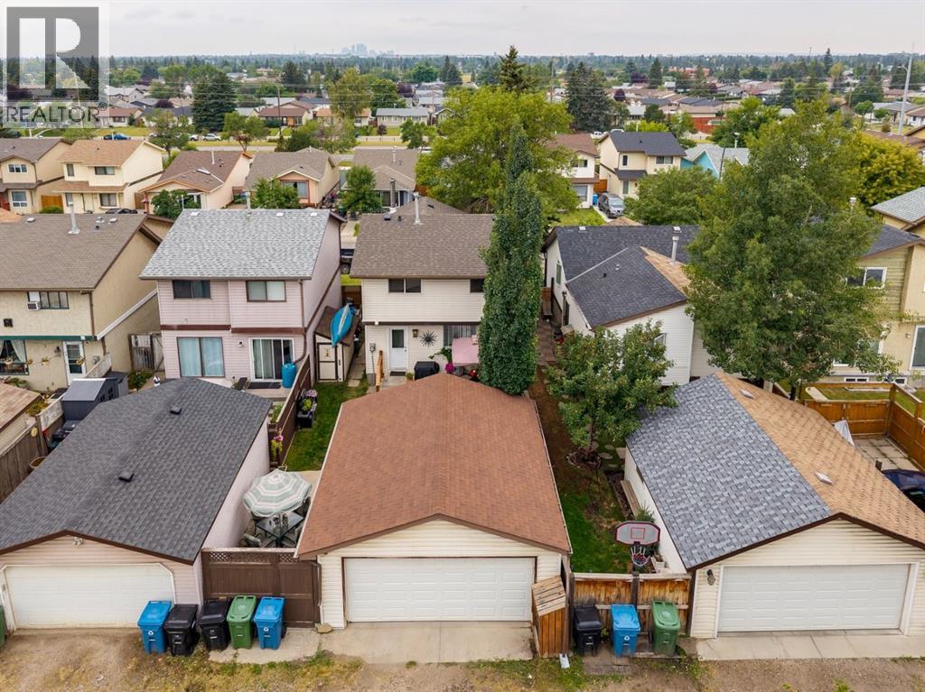 283 Abinger Crescent NE