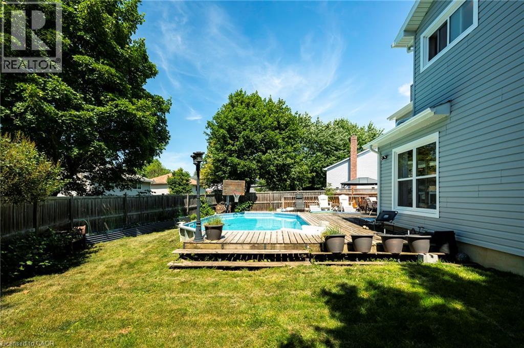 364 STONEHEIGHT Place