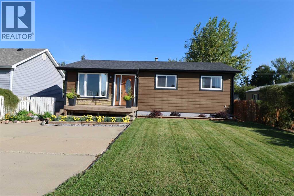820 1 AVE, VAUXHALL, AB T0K 2K0 - Image 1784669382.jpeg?d=l