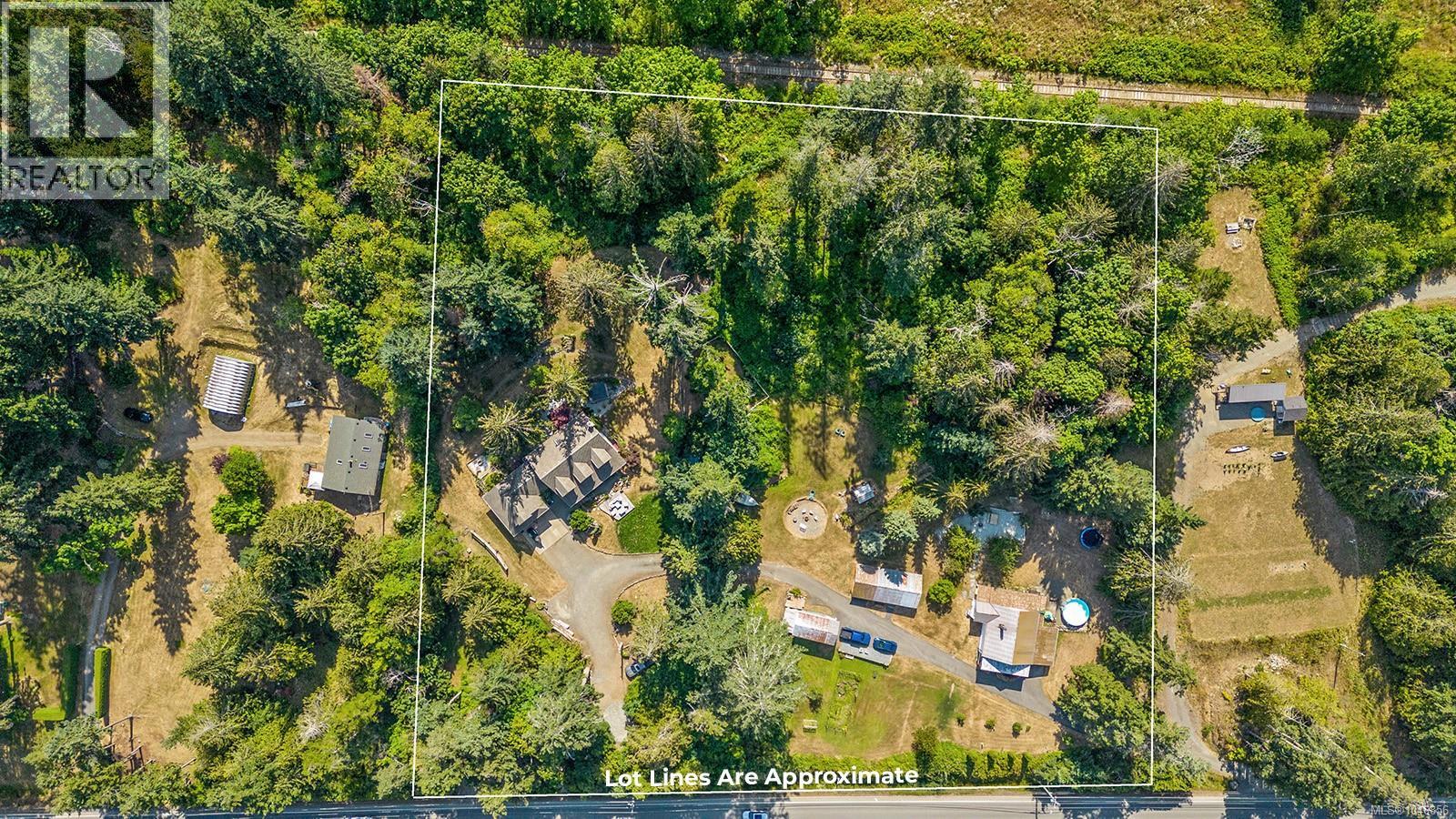 6249/6259 Island Hwy S