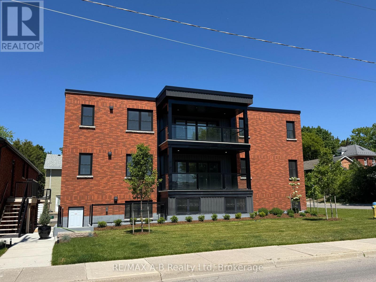 1 - 74A CHURCH STREET