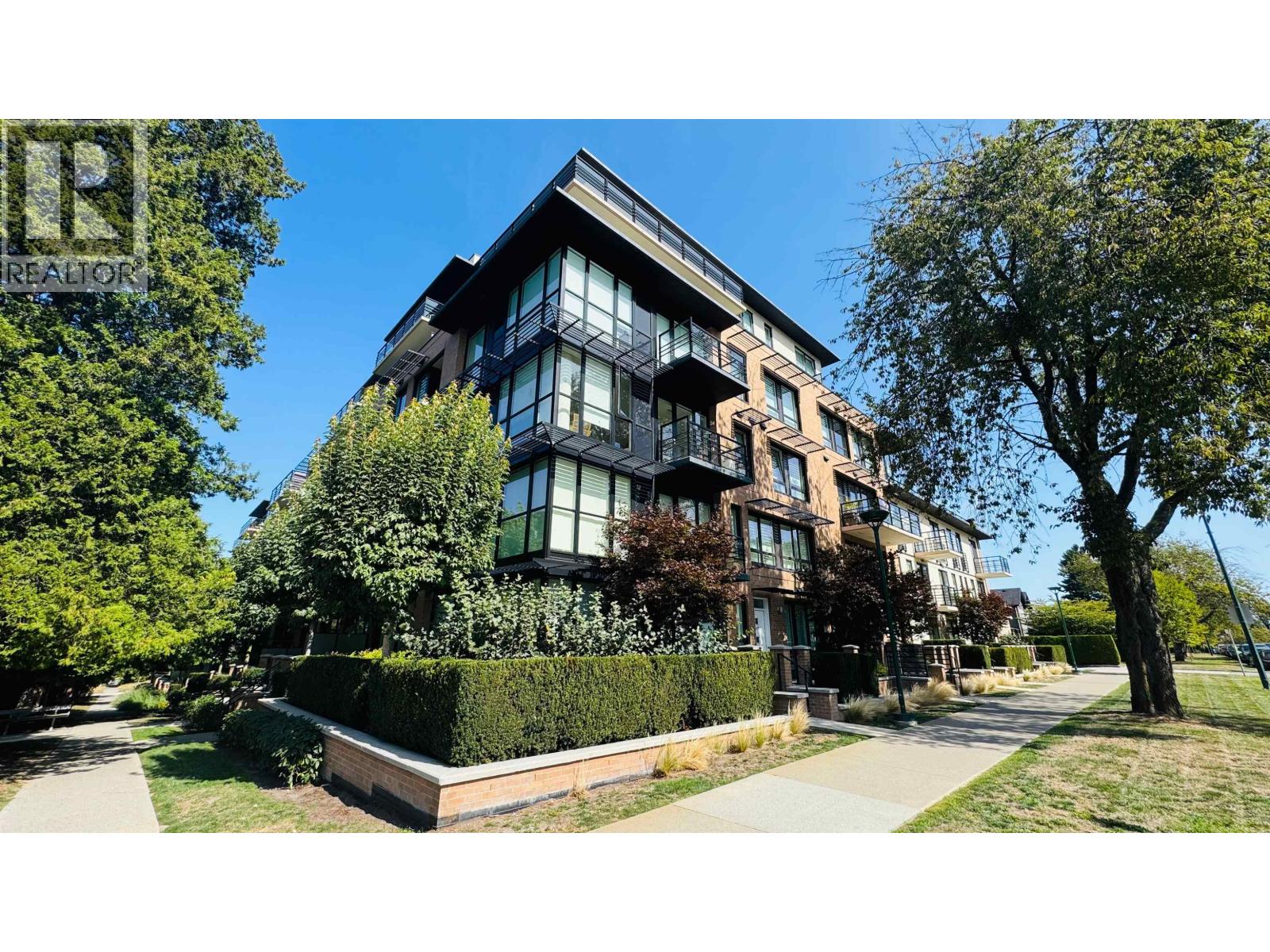 303 4408 CAMBIE STREET