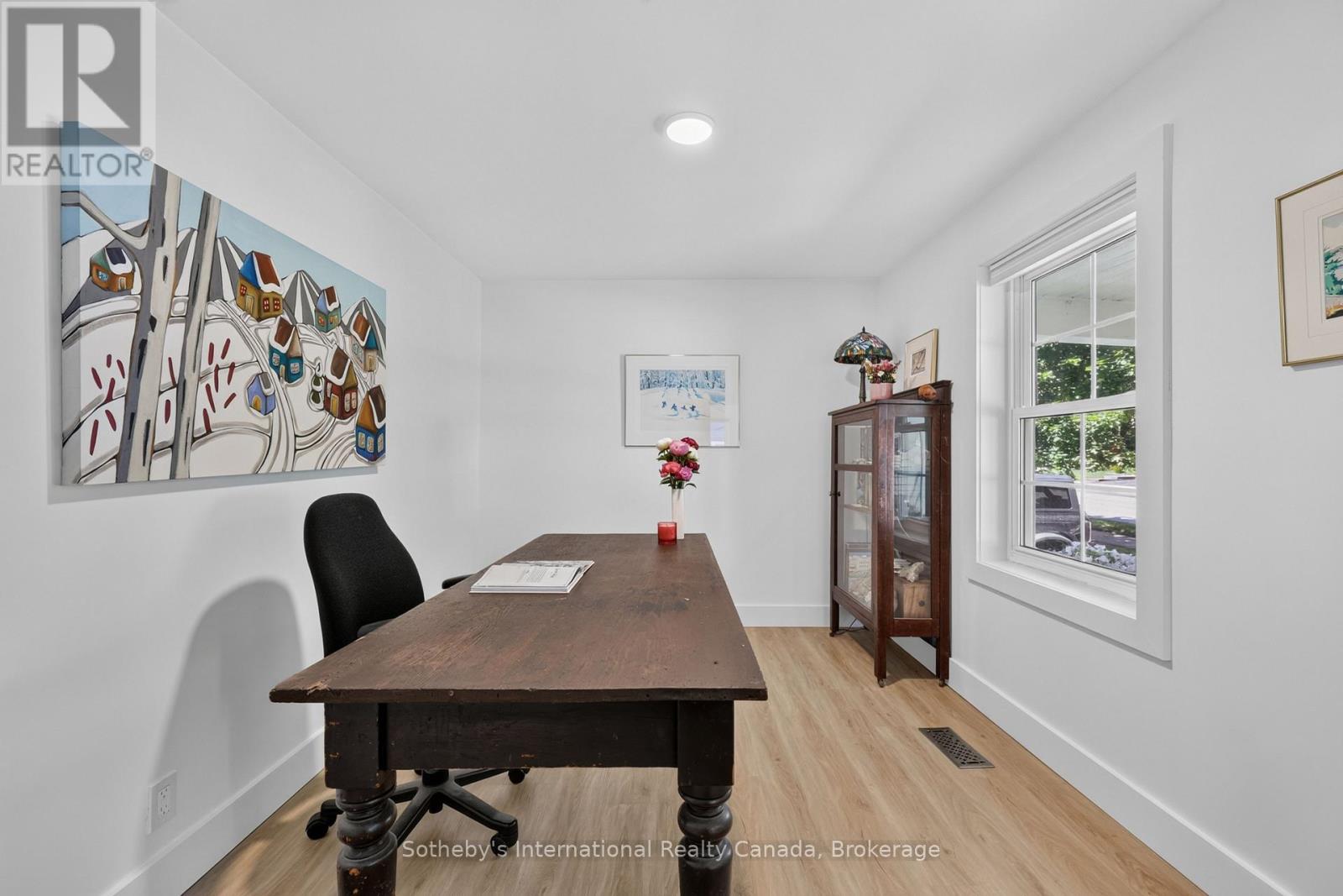 131 BRUCE STREET S