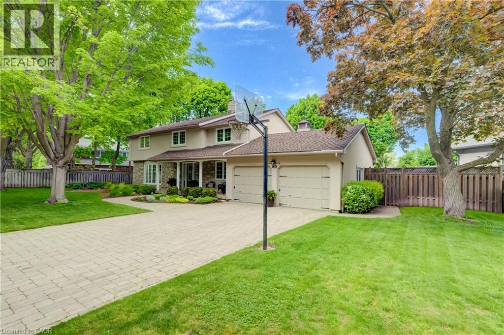 60 HUNTLEY Crescent