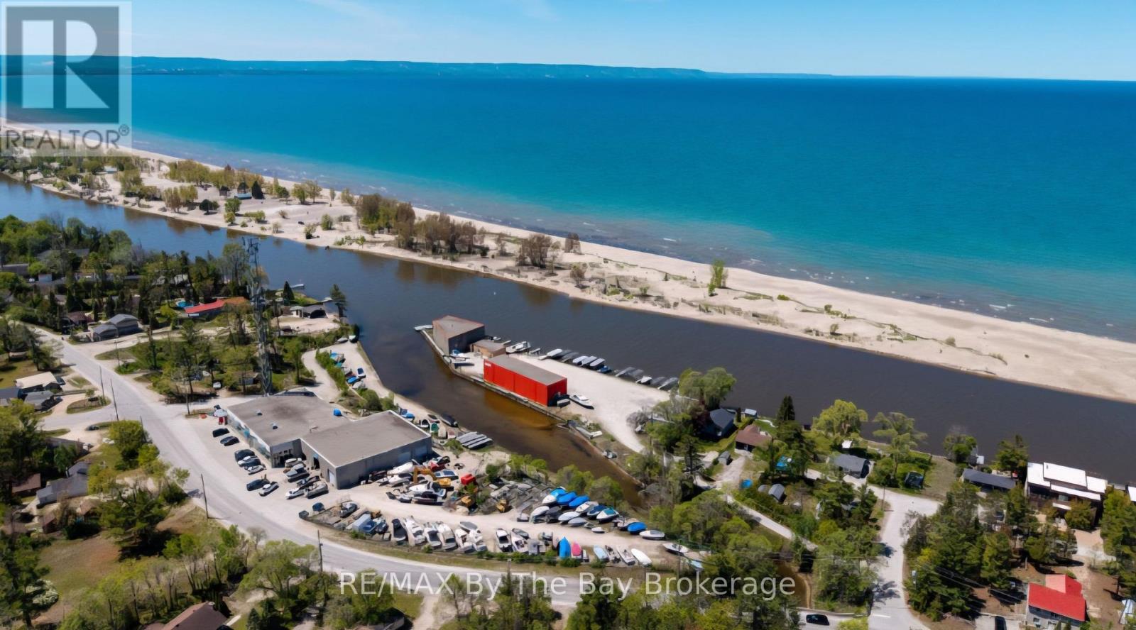 30 SHORE LINE E