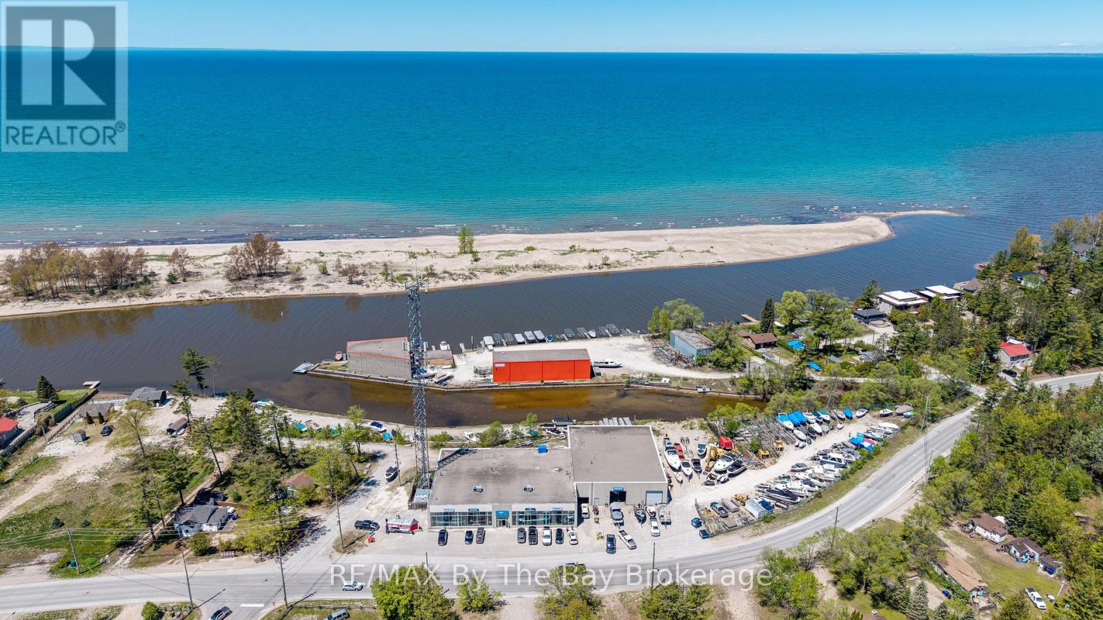 30 SHORE LINE E