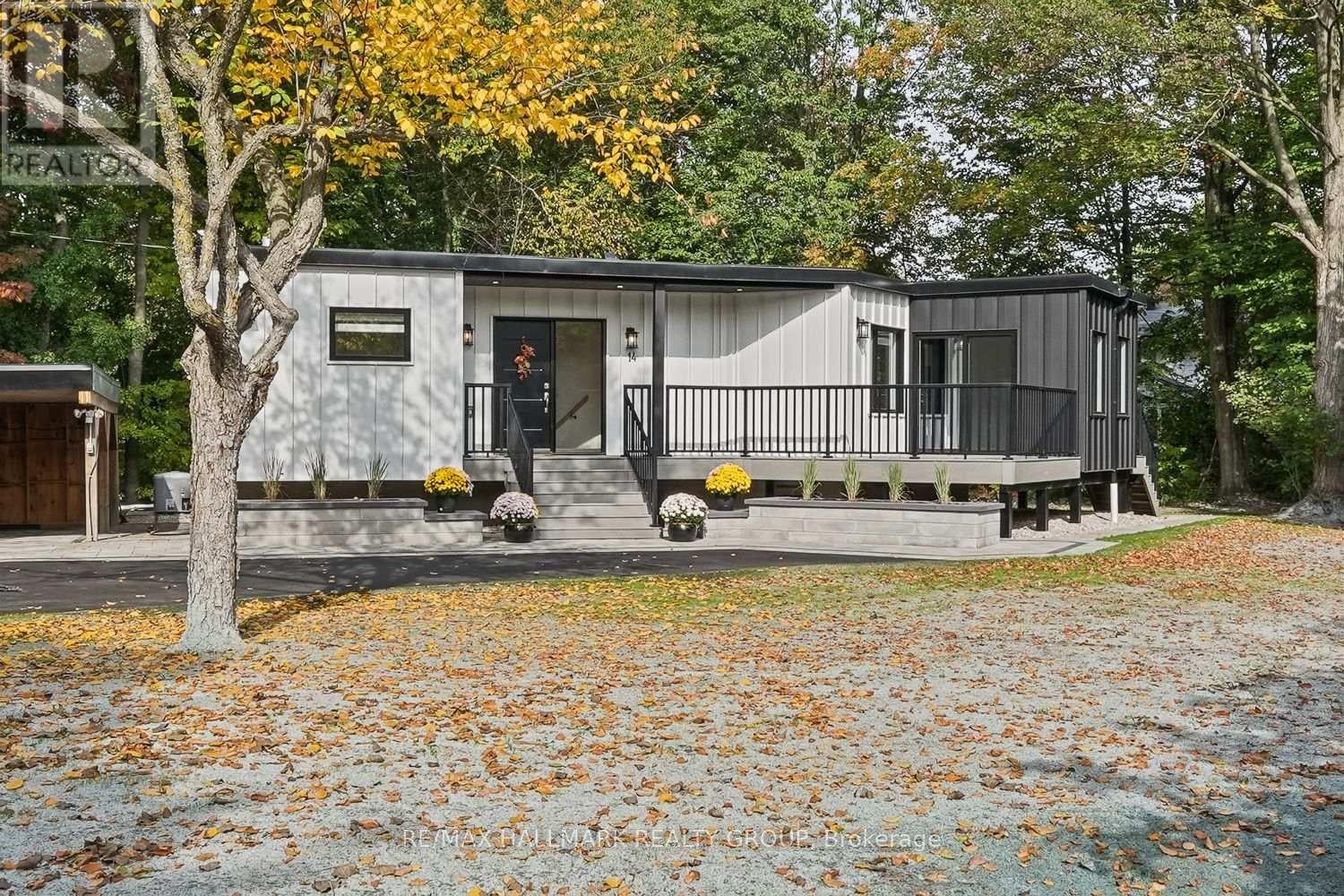 14 KAYMAR DRIVE