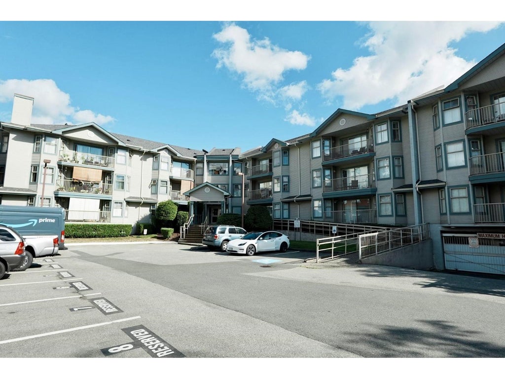 313 10756 138 STREET, SURREY, BC V3T 4K5 - Image 3895872070.jpeg?d=l
