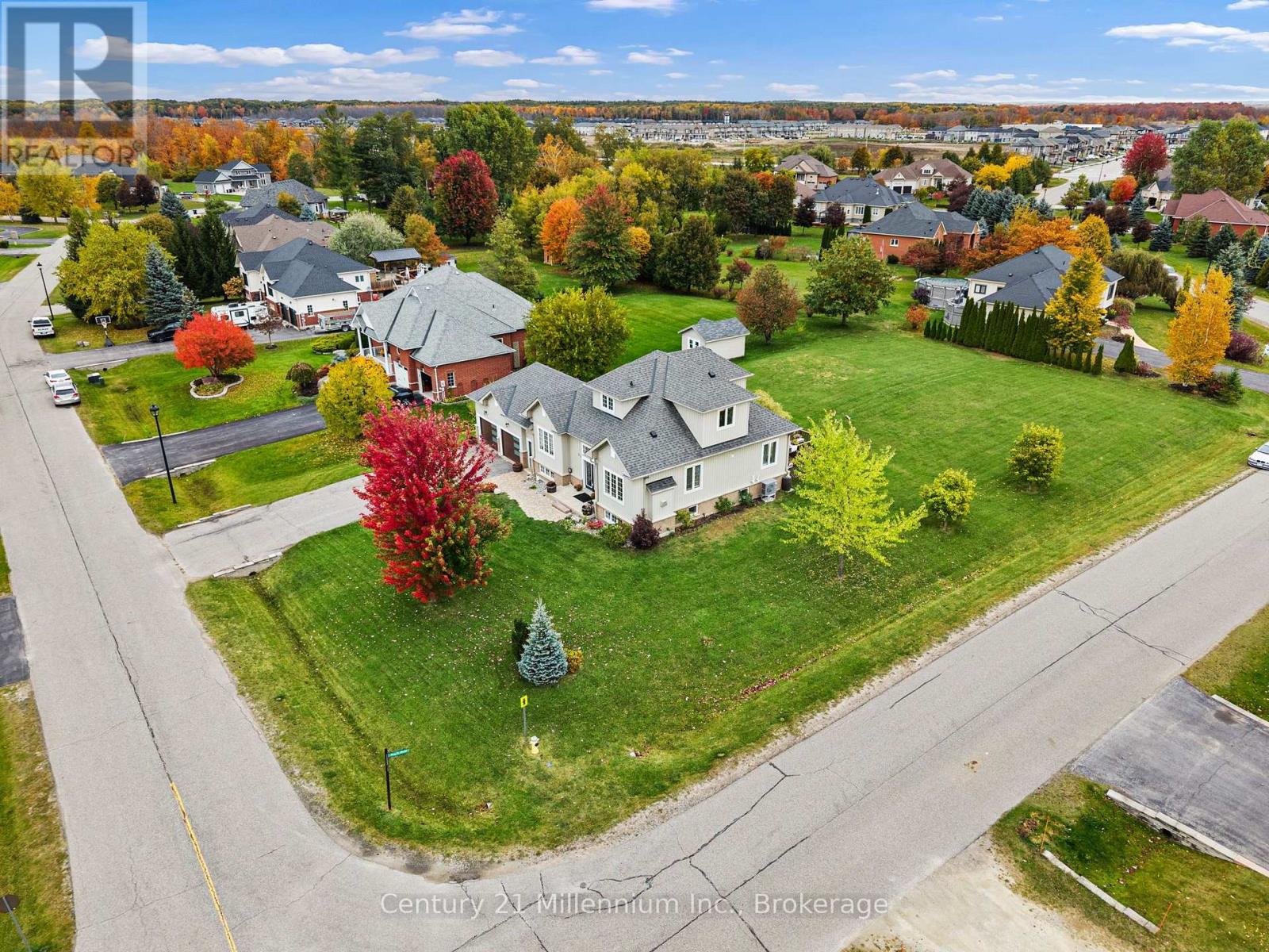 23 BUTTERNUT CRESCENT