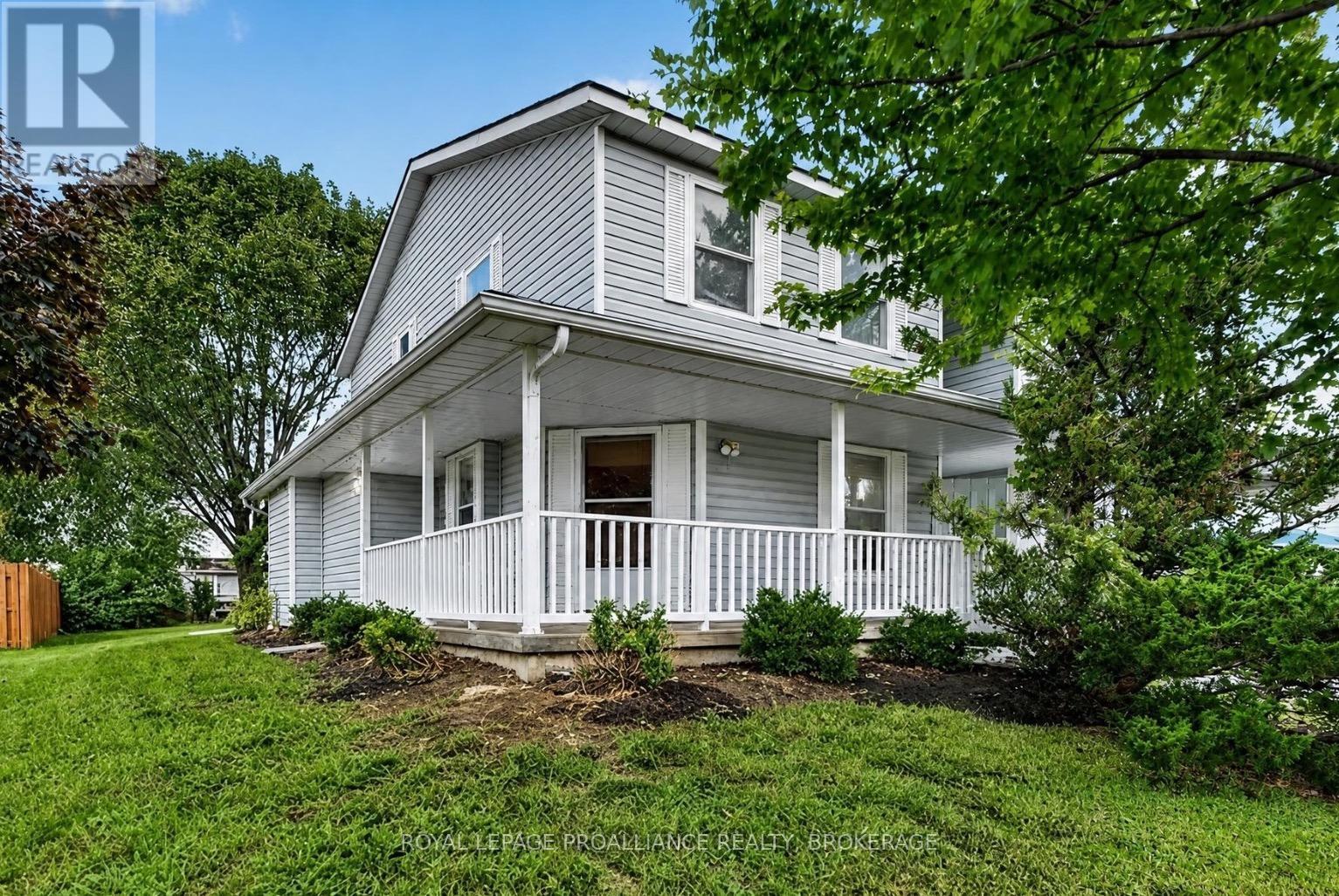 378 WATERLOO DRIVE