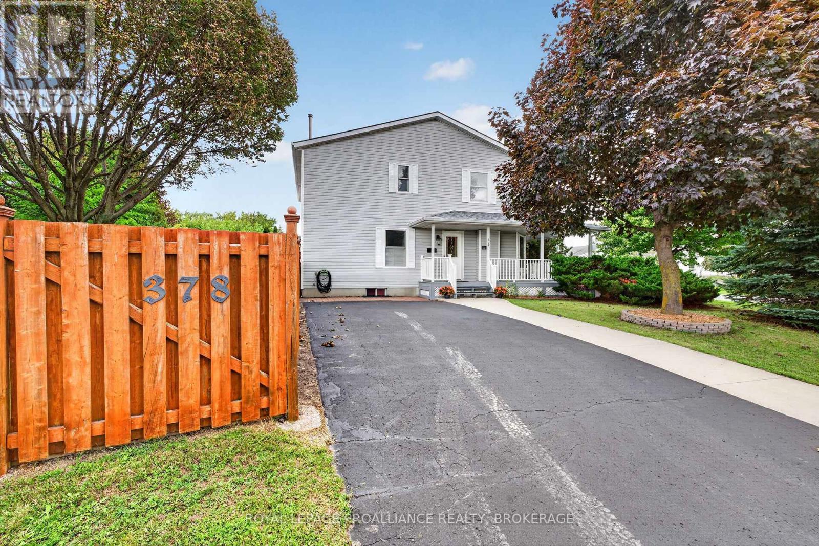 378 WATERLOO DRIVE