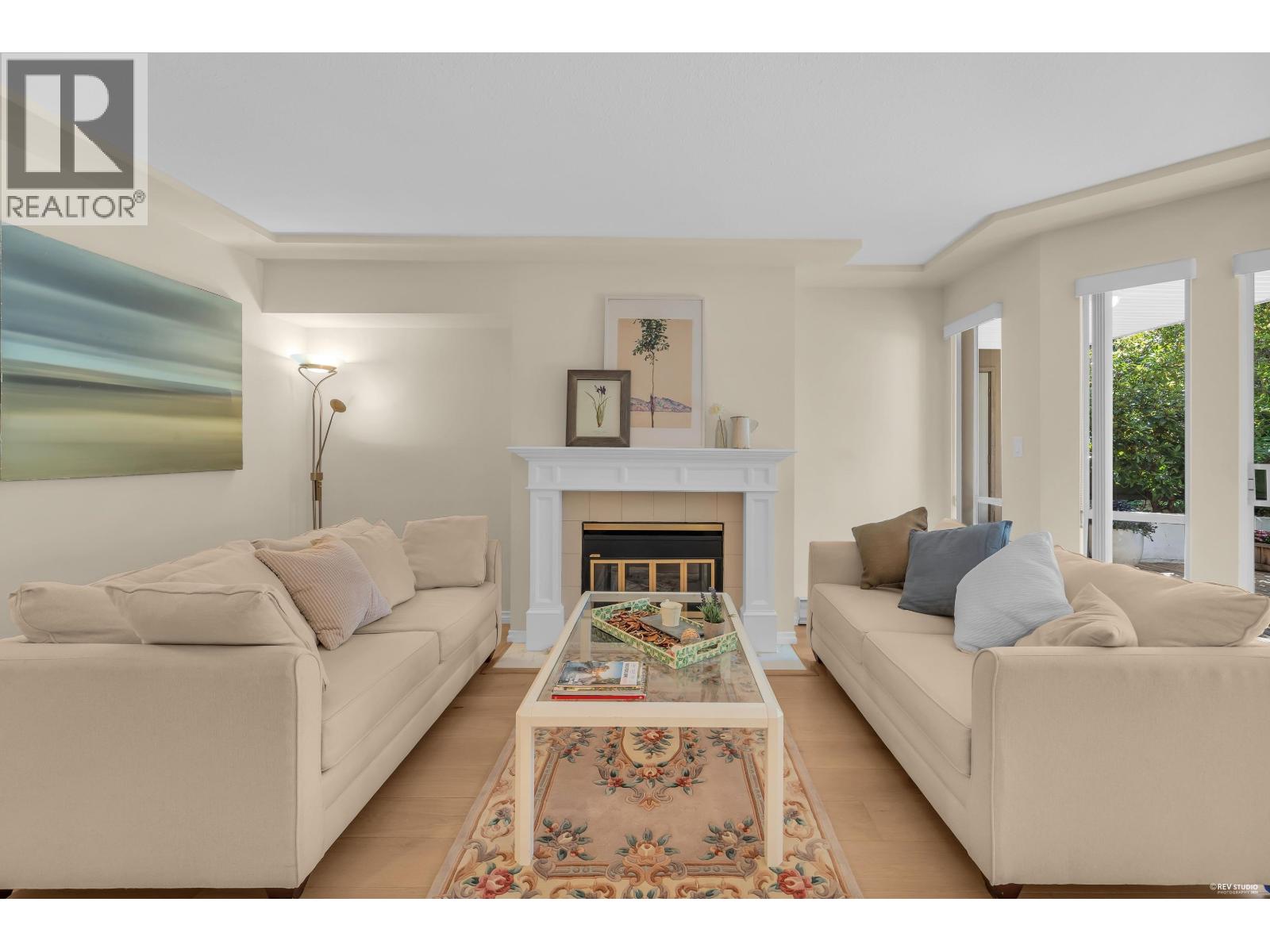 151 8600 LANSDOWNE ROAD