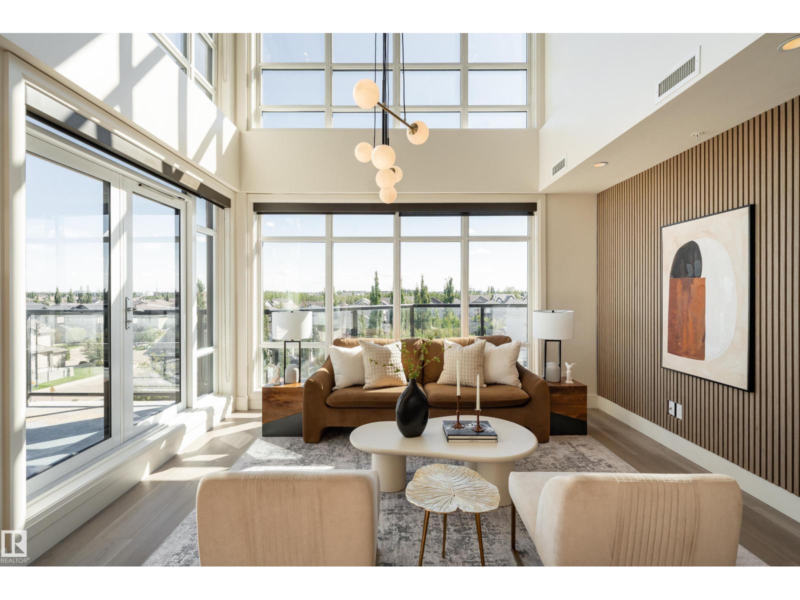 #401 1350 WINDERMERE WY SW
