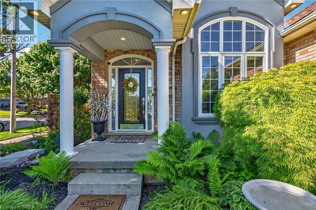 62 VARLEY Crescent