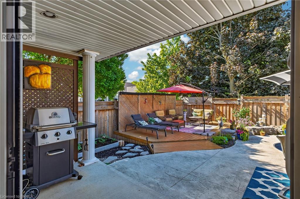 62 VARLEY Crescent