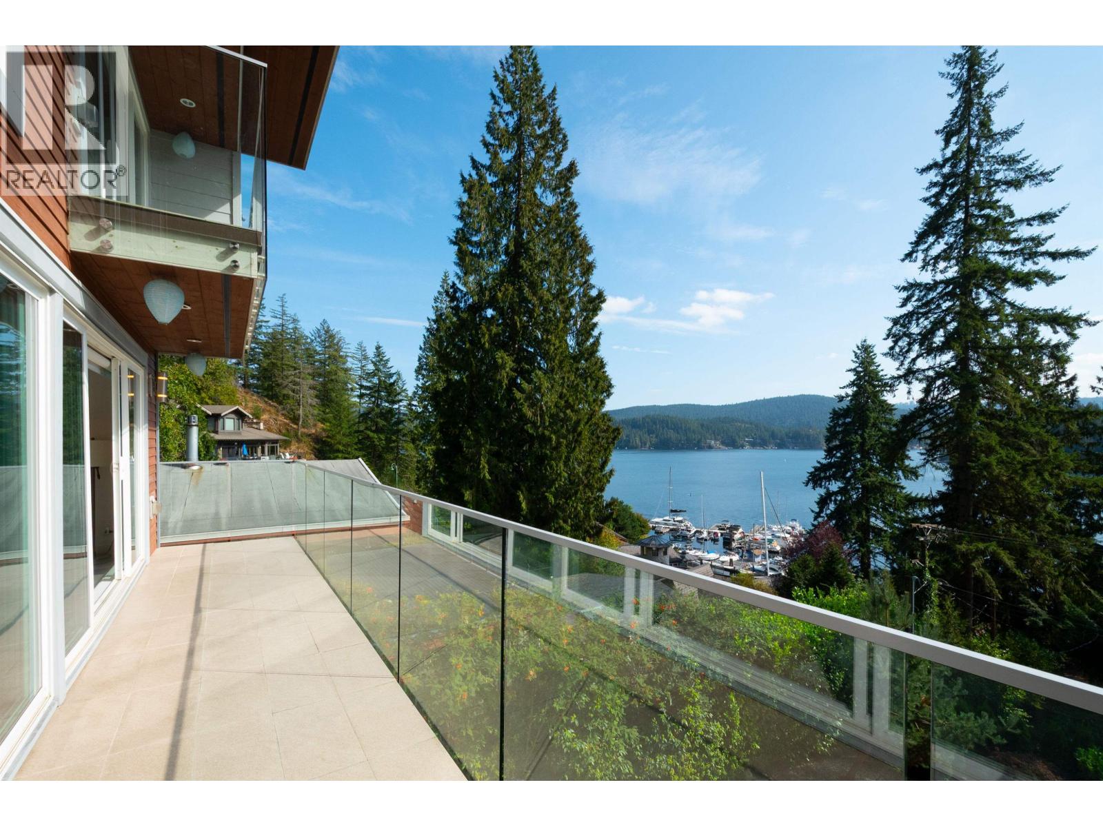 2867 PANORAMA DRIVE