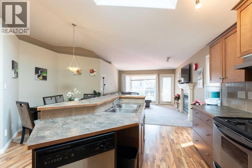27 Fairmont Road S