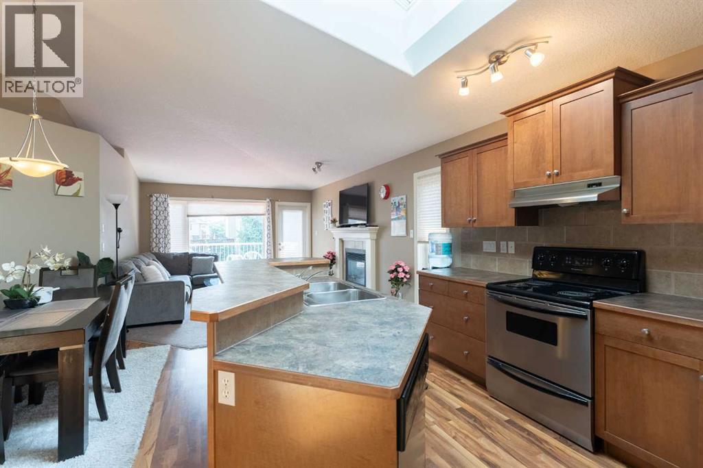 27 Fairmont Road S