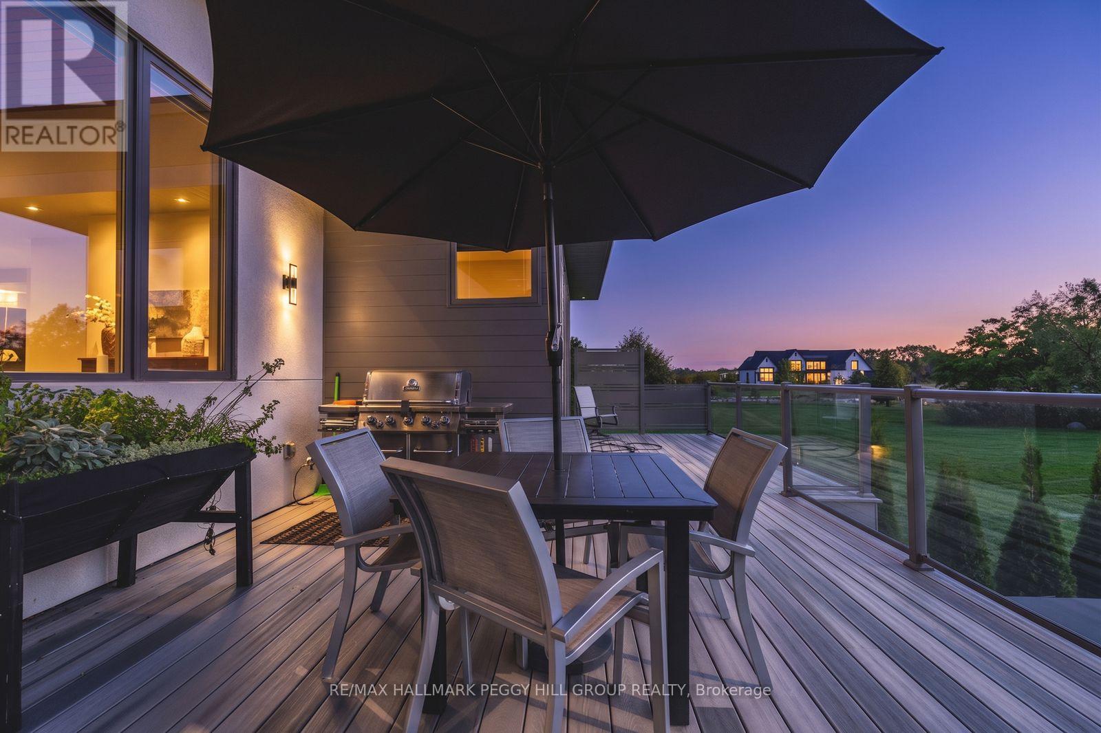 7 MEADOWLARK WAY