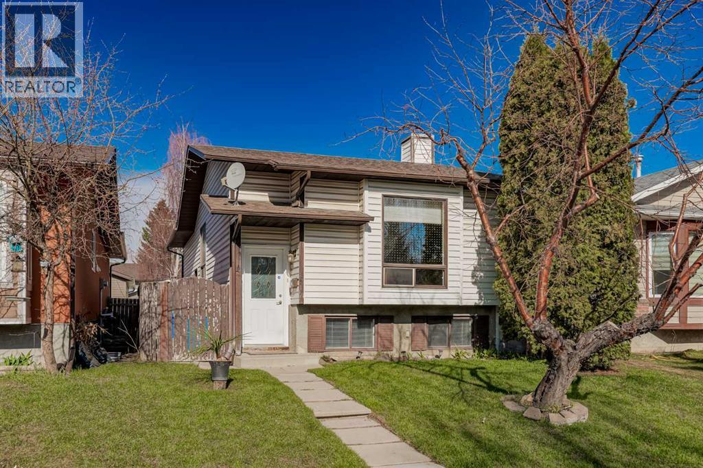 13 Taraglen Road NE